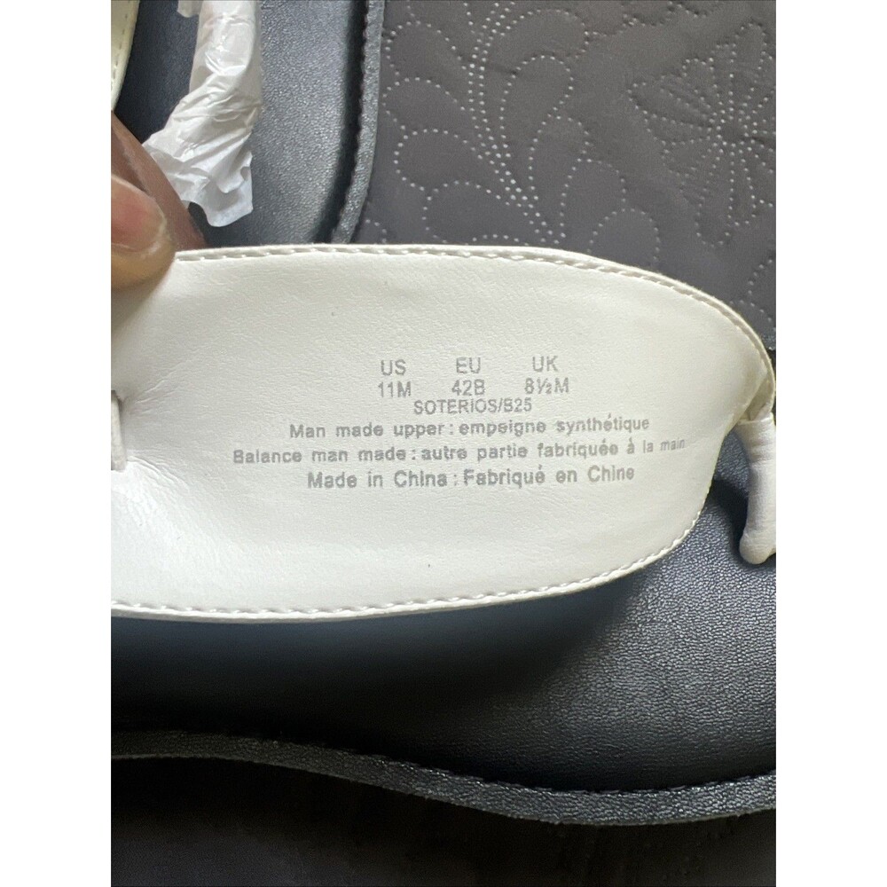 Karl Lagerfeld Paris Women’s Sandals US 11M EUR 42 UK 8.5Black/White NWOB Summer - Picture 9 of 10